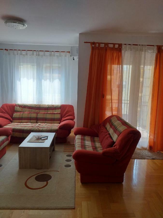 Studio Centar Τρέμπινιε Εξωτερικό φωτογραφία